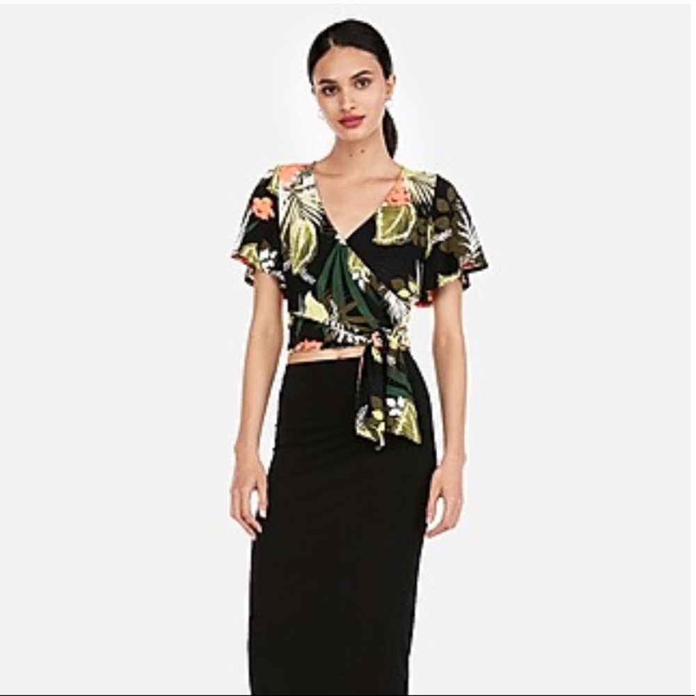 Express one eleven tropical flutter sleeve blouse